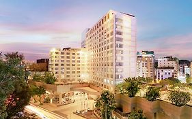 Khách sạn New World Saigon